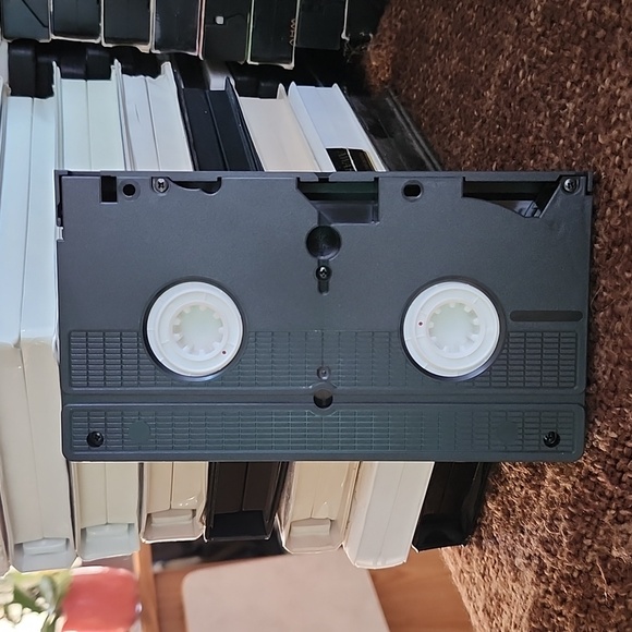 VHS TAPE - Picture 4 of 4